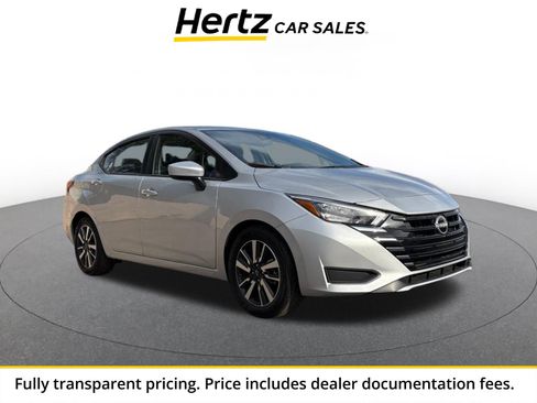 Used 2025 Nissan Versa SV FWD image 1