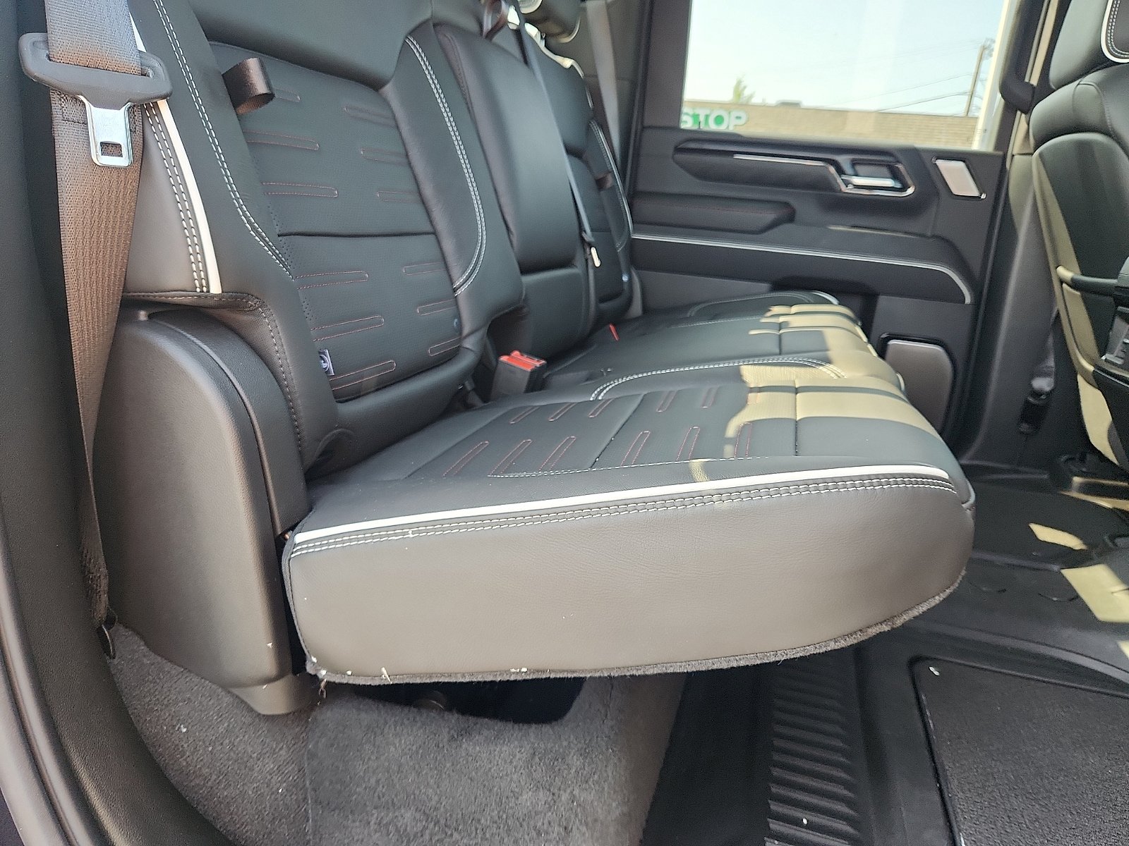 Used 2026 GMC Sierra 2500 AT4X AWD/4WD image 31