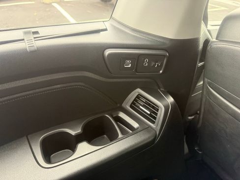 Used 2024 Honda Odyssey Elite image 53
