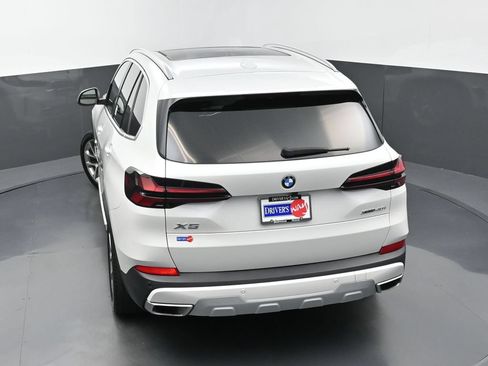 Used 2024 BMW X5 xDrive40i w/ Premium Package AWD/4WD image 36
