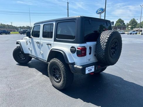 Used 2022 Jeep Wrangler Unlimited Rubicon w/ Xtreme Recon 35" Tire Package AWD/4WD image 5