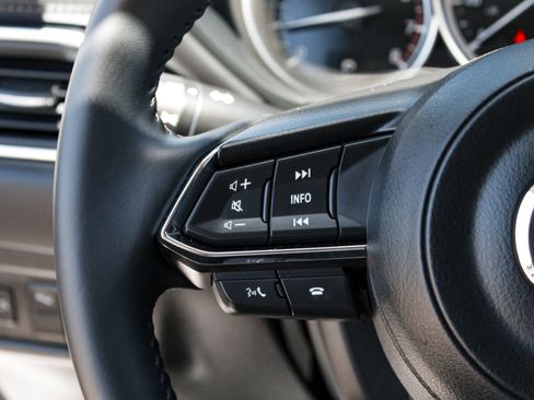 Used 2025 MAZDA CX-5 AWD 2.5 S w/ Preferred Package image 14