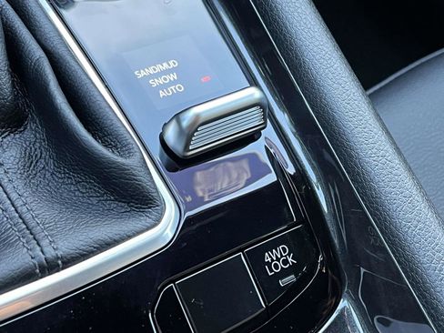 New 2026 Jeep Compass Latitude image 28