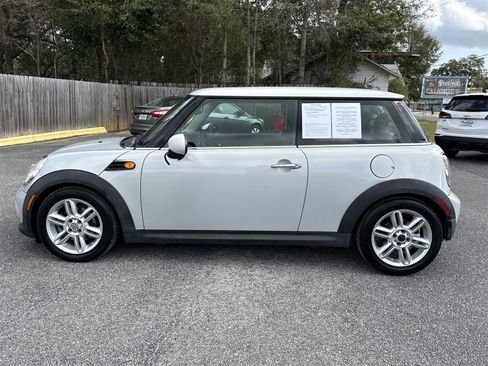 Used 2013 MINI Cooper Hardtop image 3