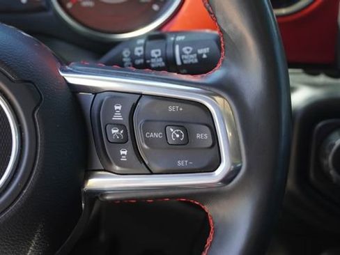 Used 2022 Jeep Wrangler Unlimited Rubicon w/ LED Lighting Group image 21