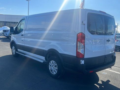Used 2024 Ford Transit 250 Low Roof w/ Exterior Upgrade Package image 9