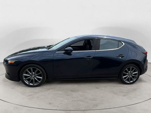 Used 2021 MAZDA MAZDA3 s FWD image 3