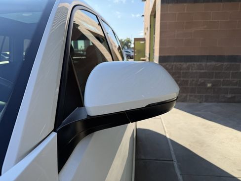 Used 2019 Volkswagen Atlas SE w/ Panoramic Sunroof Package image 12