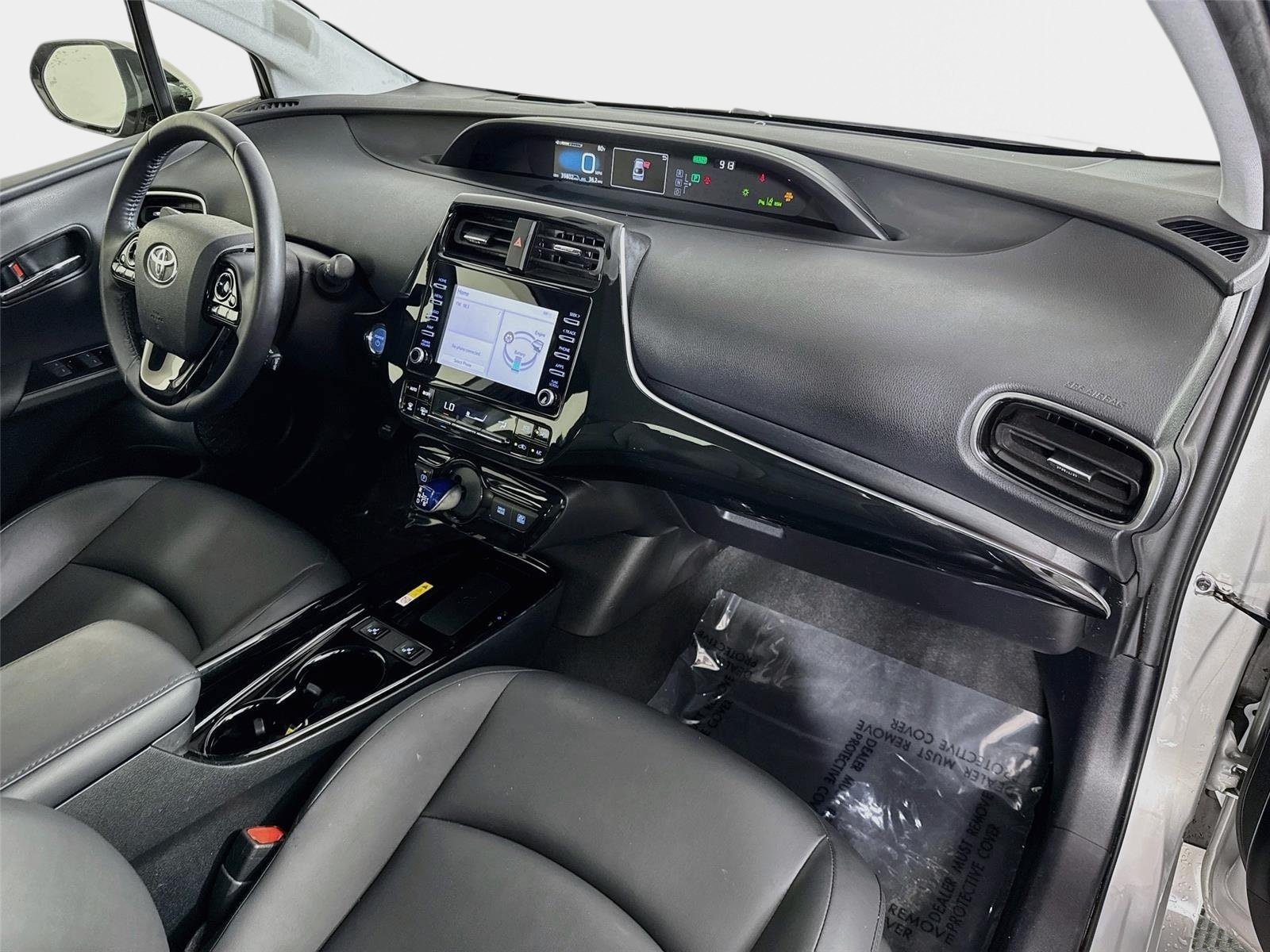Used 2020 Toyota Prius XLE w/ Advanced Technology Package AWD/4WD image 28