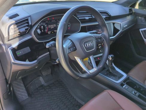 Used 2022 Audi Q3 2.0T Premium w/ Convenience Package image 10