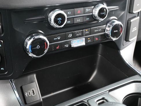 Used 2026 Ford F150 XLT w/ Equipment Group 302A MID AWD/4WD image 19