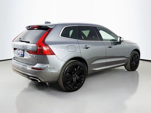 Used 2019 Volvo XC60 T8 R-Design w/ Advanced Package AWD/4WD image 8