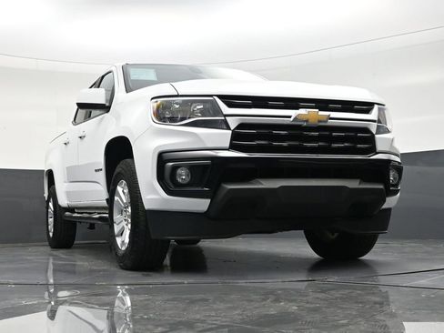 Used 2022 Chevrolet Colorado LT w/ LT Convenience Package image 26