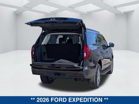New 2026 Ford Expedition Active RWD image 18