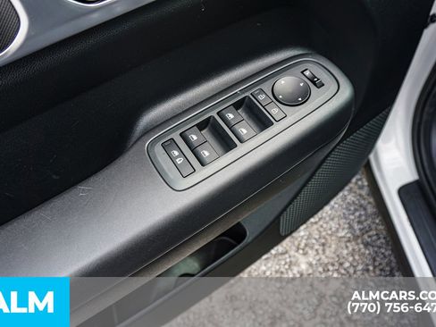 Used 2025 Hyundai Santa Fe SE FWD image 53