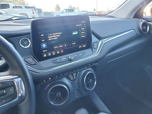 Certified 2024 Chevrolet Blazer LT w/ LPO, Black Grille Bar Package image 28