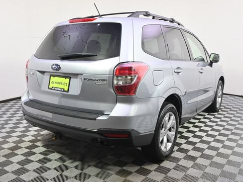 Used 2014 Subaru Forester 2.5i Premium AWD/4WD image 6