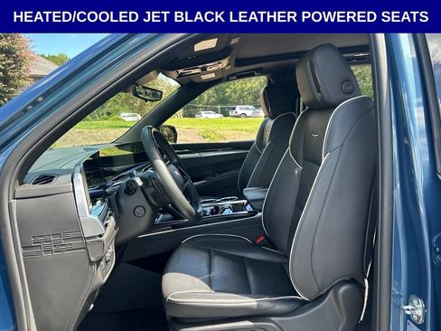 Used 2025 Cadillac Escalade Sport w/ LPO, ONYX Package RWD image 6