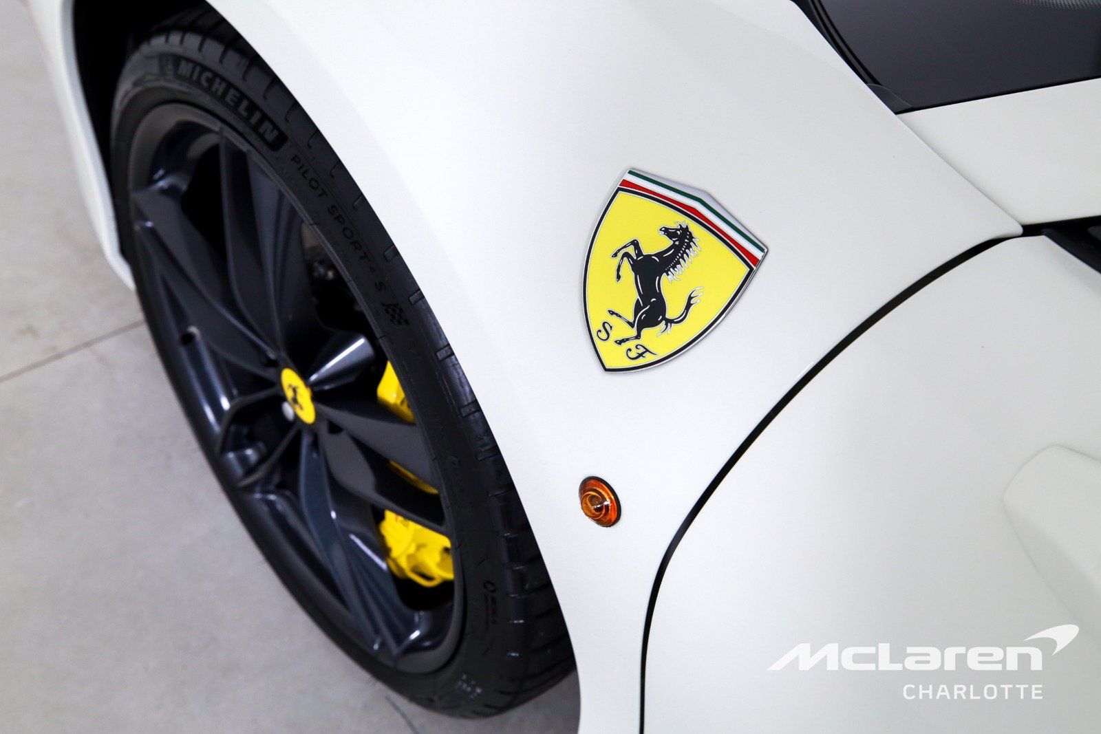 Used 2018 Ferrari 488 Spider RWD image 29
