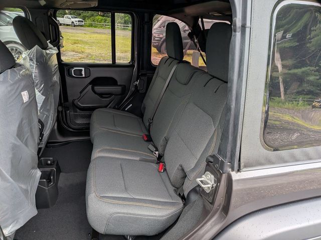 New 2026 Jeep Wrangler Unlimited Sport AWD/4WD image 11