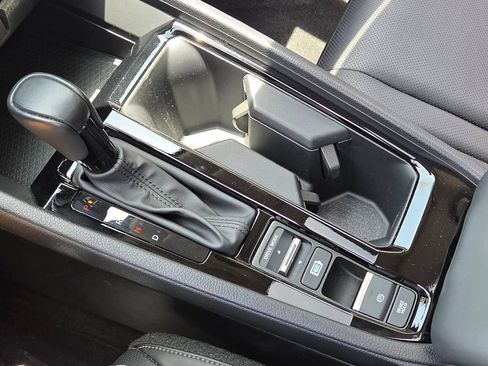Used 2024 Honda Accord EX-L image 30