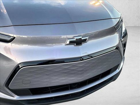 Certified 2023 Chevrolet Bolt LT w/ Infotainment Package image 30