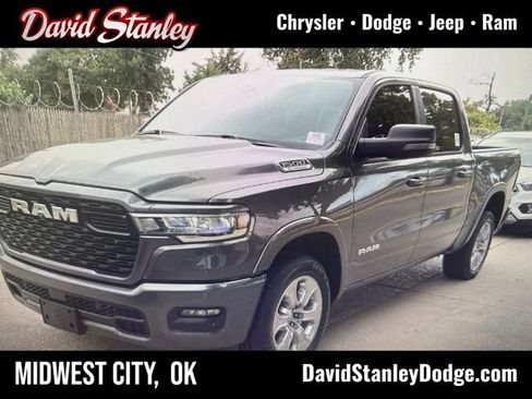 Used 2025 RAM 1500 Big Horn AWD/4WD image 1