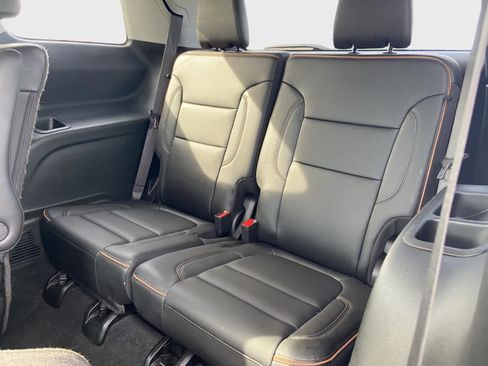 Used 2023 GMC Acadia AT4 AWD/4WD image 14