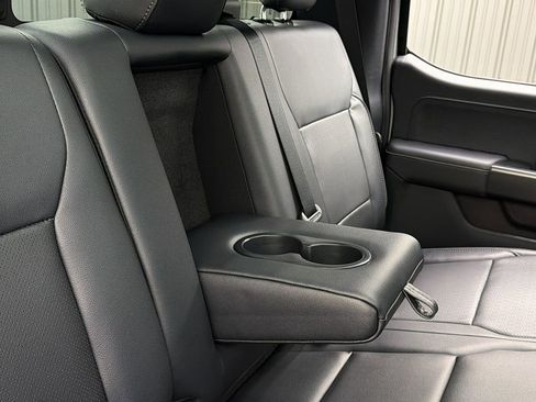 Used 2025 Ford F150 Lariat image 40