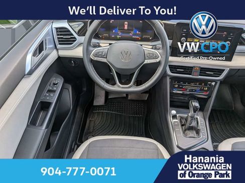 Certified 2026 Volkswagen Taos SE FWD image 17