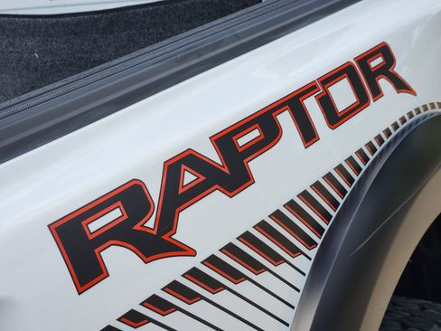 Used 2024 Ford F150 Raptor AWD/4WD image 10