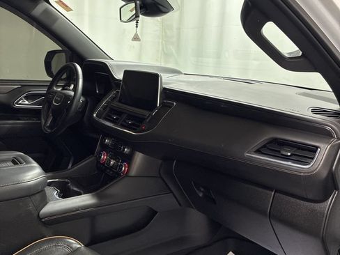 Used 2023 GMC Yukon XL AT4 w/ AT4 Premium Package AWD/4WD image 35