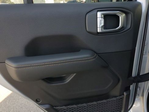 Certified 2024 Jeep Wrangler Sahara w/ Safety Group image 15