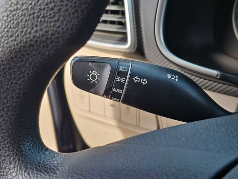 Used 2019 Hyundai Tucson SE image 26