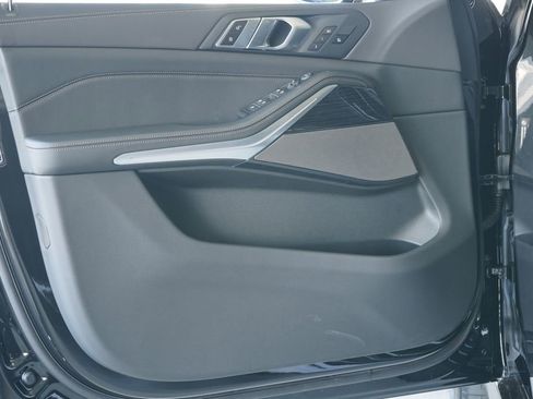 New 2026 BMW X5 sDrive40i w/ Executive Package image 10