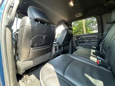 Used 2023 RAM 2500 Limited AWD/4WD image 32