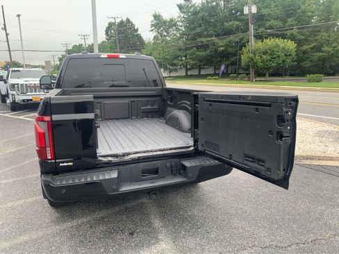 Used 2024 Ford F150 Lariat w/ Bed Utility Package AWD/4WD image 6