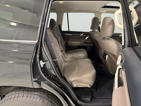 Used 2020 Lexus GX 460 Premium AWD/4WD image 14