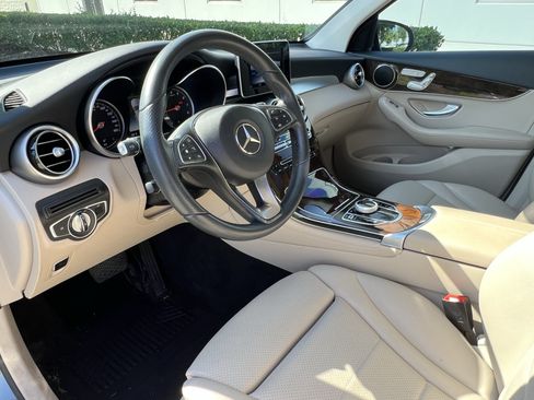 Certified 2018 Mercedes-Benz GLC 300 image 17