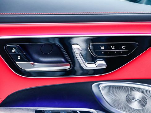 New 2026 Mercedes-Benz CLE 53 AMG 4MATIC Cabriolet image 18