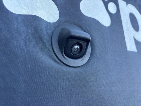 Used 2021 Jeep Wrangler Unlimited Sahara w/ Cold Weather Group image 6