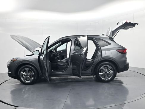 Used 2025 Ford Escape ST-Line image 65