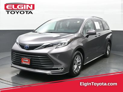 Used 2021 Toyota Sienna XLE