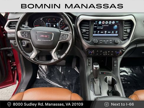 Used 2019 GMC Acadia SLT image 17
