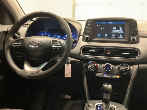 Used 2020 Hyundai Kona SE image 37
