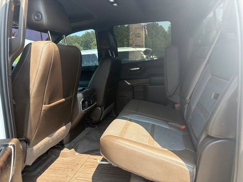 Used 2019 GMC Sierra 1500 Denali w/ Denali Ultimate Package AWD/4WD image 4