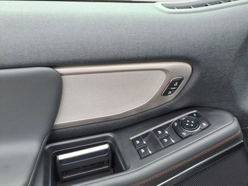 New 2025 Ford Expedition Active image 11