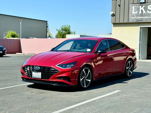 Used 2021 Hyundai Sonata SEL Plus FWD image 3