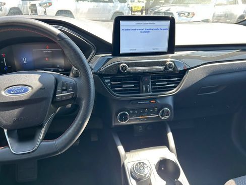 Used 2025 Ford Escape ST-Line FWD image 16