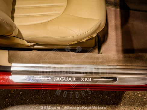 Used 2000 Jaguar XK8 Convertible RWD image 50